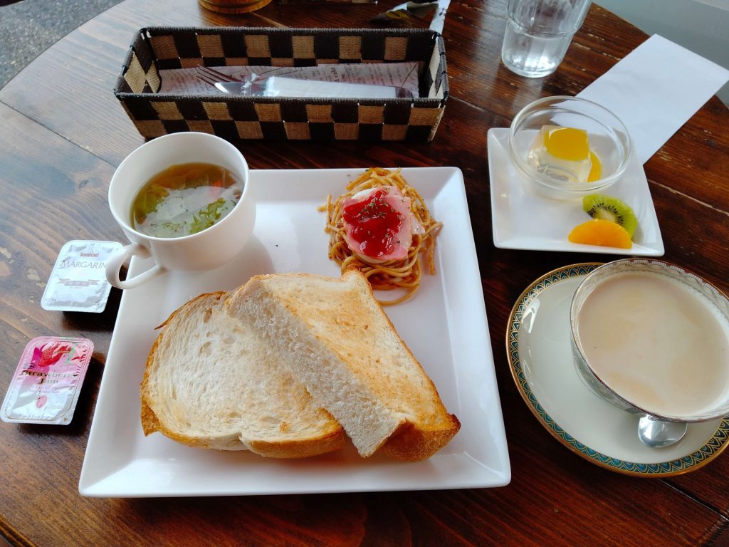 珈琲俱楽部モーニング