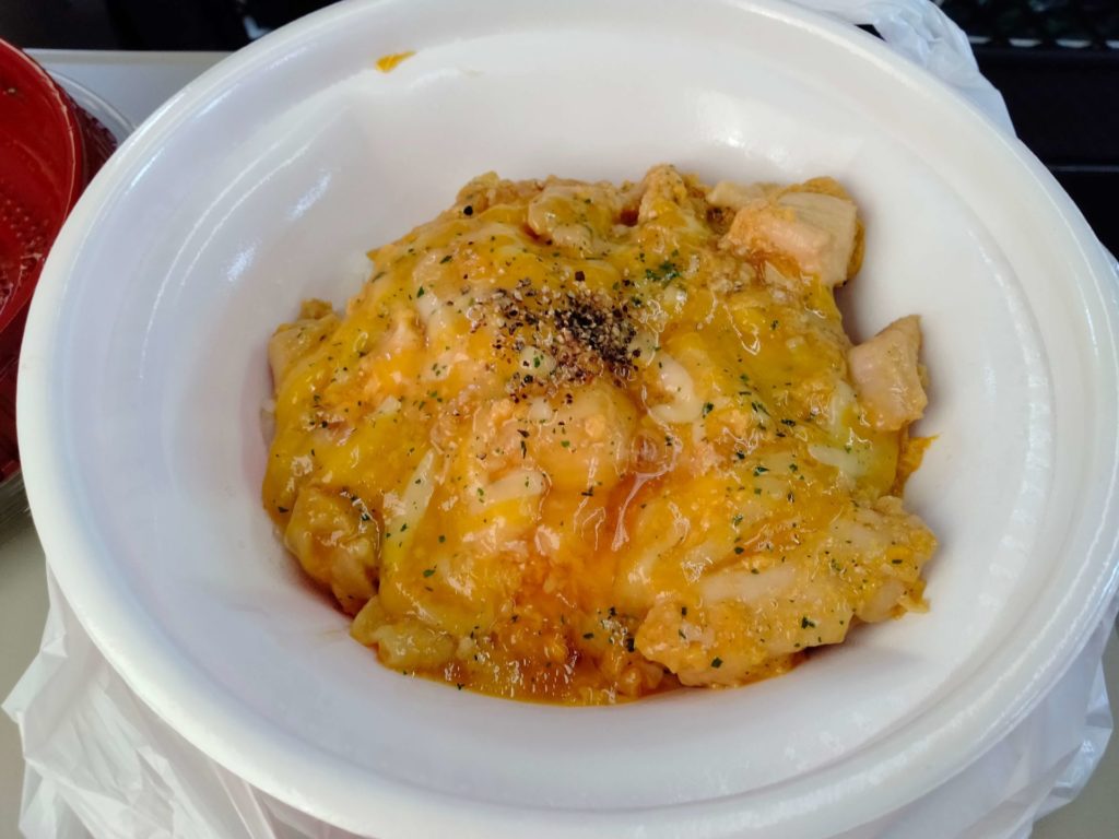 なか卯「チーズ親子丼」